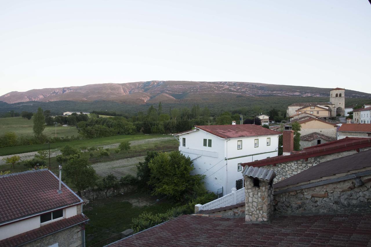 Hotel Rural La Torre De Bisjueces Exterior photo